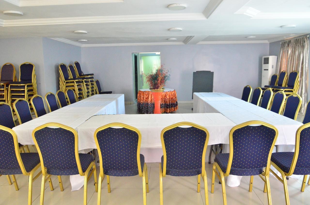 Grand Capital Hotel Akure Eksteriør billede